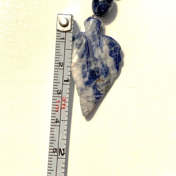 Sodalite Leaf Keychain – Wisdom, Intuition & Inner Balance - Picture 7 of 7